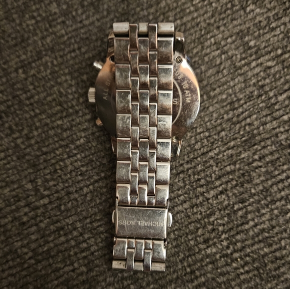 Michael Kors Stainless Steel Watch MSRP $192 - Picture 5 of 7